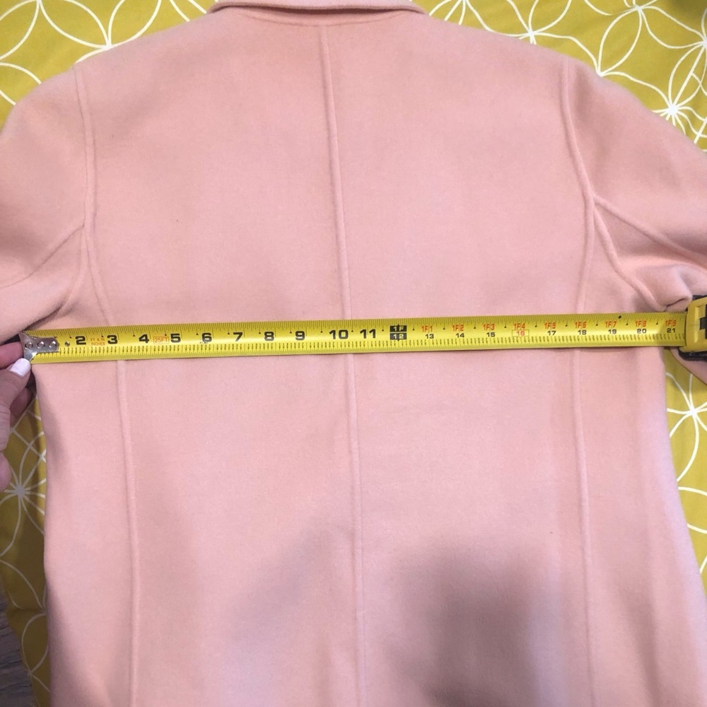 Ellen Tracy Women's Blazer in Soft Peach - Picture 3 of 4